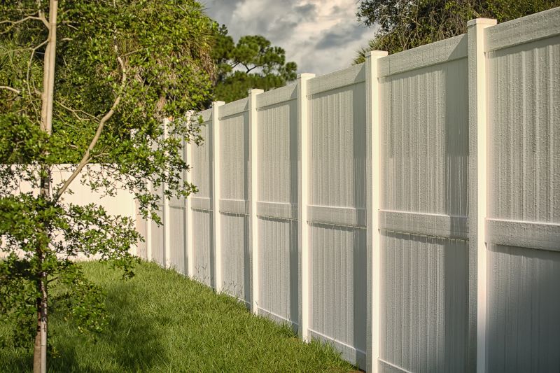 Vinyl Fence Replacement in Pearland, TX