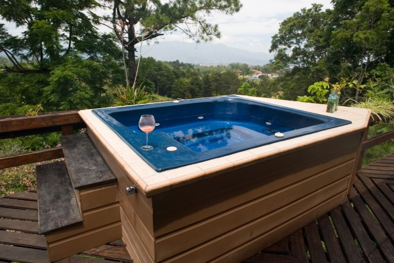 Hot Tub Deck Construction in Seattle, WA