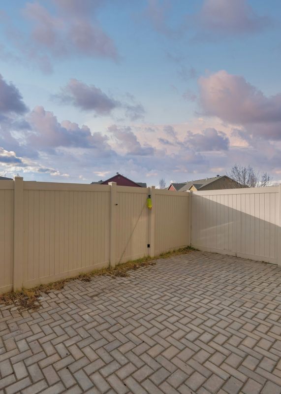 Pvc Fence Installation in Kansas City, MO