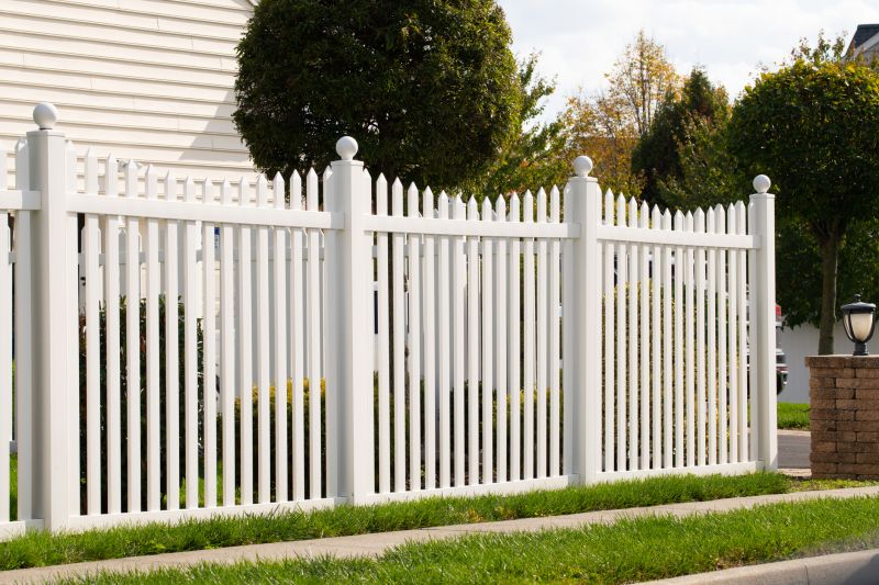 Vinyl Fence Replacement in St Louis, MO